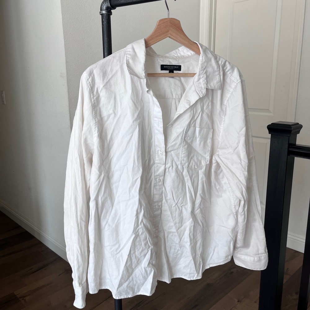 Banana republic button up shirt